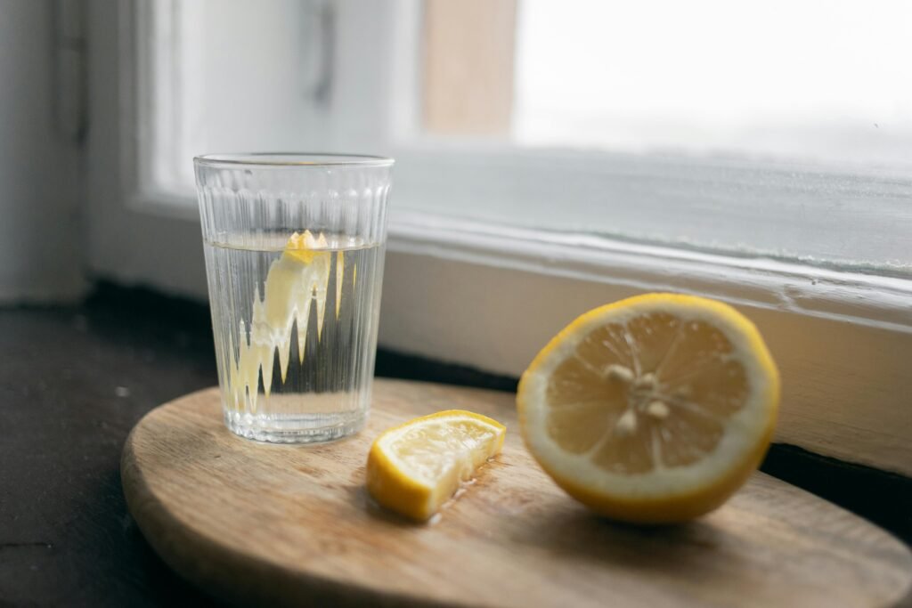 Fasting diet showing water and lemons only.